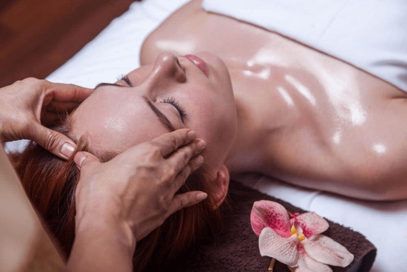 Массаж в СПА-салоне