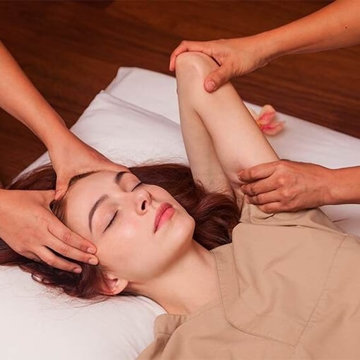 Тайский массаж в 4 руки